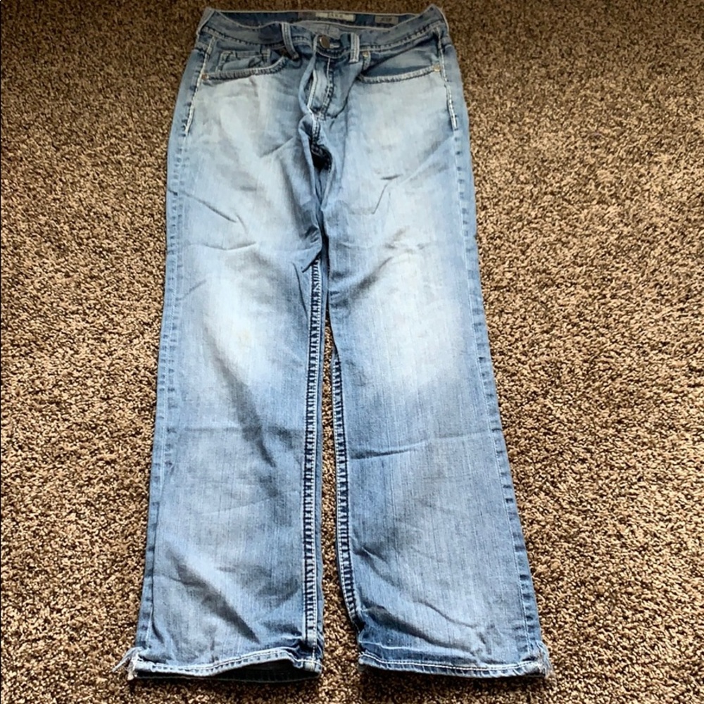Buckle jeans